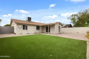 224 E Oxford Dr, Tempe, AZ 85283 - Photo 15