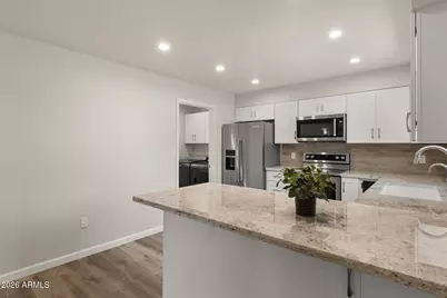 224 E Oxford Drive, Tempe, AZ 85283 - Photo 7