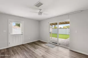 224 E Oxford Dr, Tempe, AZ 85283 - Photo 13