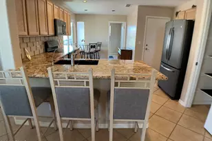19320 N 110th Ln, Peoria, AZ 85373 - Photo 7