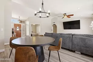 8875 S Ash Ave, Tempe, AZ 85284 - Photo 13
