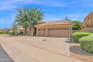 5559 E Sheena Dr, Scottsdale, AZ 85254 - Photo 3