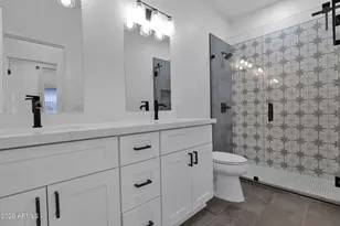 5559 E Sheena Dr, Scottsdale, AZ 85254 - Photo 29