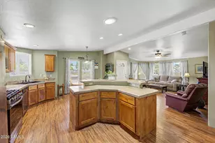 637 S 96th St, Mesa, AZ 85208 - Photo 15