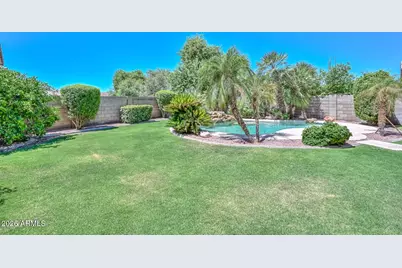 9715 W Sunnyslope Lane, Peoria, AZ 85345 - Photo 45