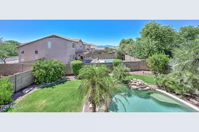 9715 W Sunnyslope Lane, Peoria, AZ 85345 - Photo 35