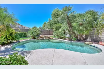 9715 W Sunnyslope Lane, Peoria, AZ 85345 - Photo 43