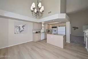 9715 W Sunnyslope Ln, Peoria, AZ 85345 - Photo 11