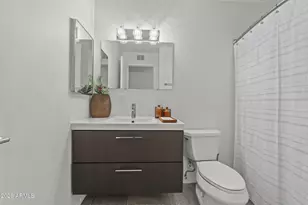 115 E Encanto Dr, Tempe, AZ 85281 - Photo 43