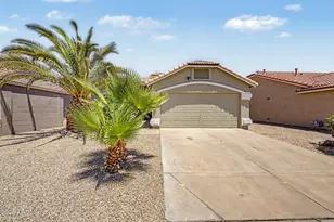 11606 W Grapefruit Ct W, Surprise, AZ 85378 - Photo 1