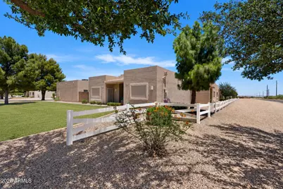 2300 E Magma Road #2, San Tan Valley, AZ 85143 - Photo 3
