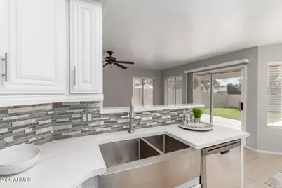 3611 E Windmere Drive, Phoenix, AZ 85048 - Photo 25