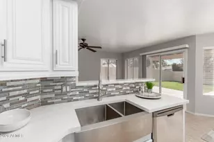 3611 E Windmere Dr, Phoenix, AZ 85048 - Photo 25