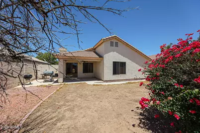 13217 W Port Royale Lane, Surprise, AZ 85379 - Photo 25