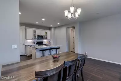 2477 W Market Place #Unit 32, Chandler, AZ 85248 - Photo 11