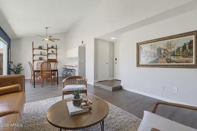 917 S Hacienda Drive, Tempe, AZ 85281 - Photo 3