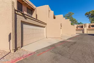 4365 W Orangewood Ave, Glendale, AZ 85301 - Photo 27