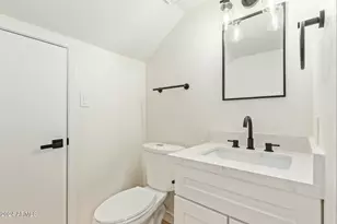 4365 W Orangewood Ave, Glendale, AZ 85301 - Photo 9