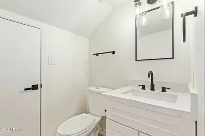 7432 N 43rd Lane, Glendale, AZ 85301 - Photo 9