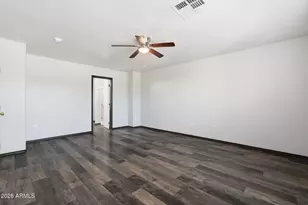 2585 E Harrison Ct, Gilbert, AZ 85295 - Photo 11