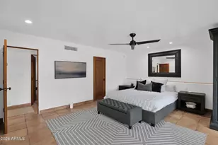 6433 E Badgett Ln, Paradise Valley, AZ 85253 - Photo 7