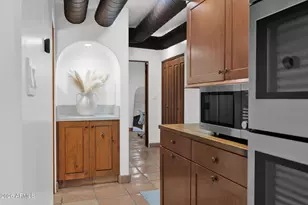 6433 E Badgett Ln, Paradise Valley, AZ 85253 - Photo 37