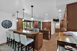 6433 E Badgett Ln, Paradise Valley, AZ 85253 - Photo 29