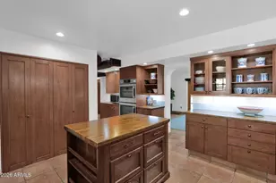 6433 E Badgett Ln, Paradise Valley, AZ 85253 - Photo 35