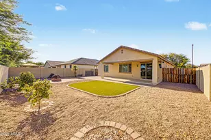 17173 W Buckhorn Trl, Surprise, AZ 85387 - Photo 25