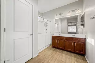 17173 W Buckhorn Trl, Surprise, AZ 85387 - Photo 15