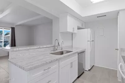 780 E Eugie Ave Avenue, Phoenix, AZ 85022 - Photo 7