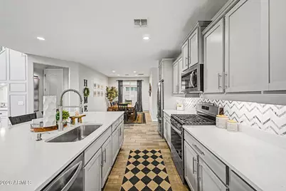 1955 W Plum Road, Phoenix, AZ 85085 - Photo 9