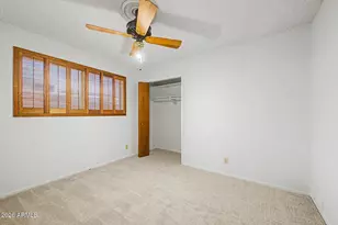 2210 W Meadow Dr, Phoenix, AZ 85023 - Photo 21