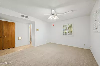 2210 W Meadow Drive, Phoenix, AZ 85023 - Photo 19