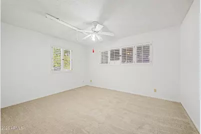 2210 W Meadow Drive, Phoenix, AZ 85023 - Photo 17