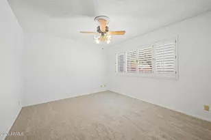 2210 W Meadow Dr, Phoenix, AZ 85023 - Photo 23