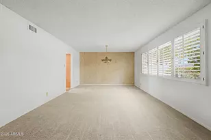 2210 W Meadow Dr, Phoenix, AZ 85023 - Photo 9