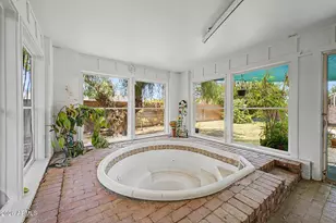 2210 W Meadow Dr, Phoenix, AZ 85023 - Photo 27