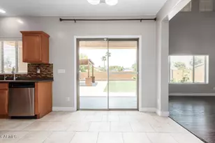 15904 N 22nd Ln, Phoenix, AZ 85023 - Photo 11