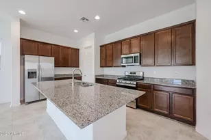 7616 W Bronco Trail, Peoria, AZ 85383 - Photo 3