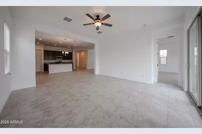 7616 W Bronco Trail, Peoria, AZ 85383 - Photo 9