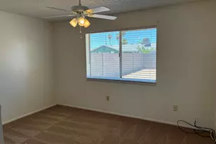 5915 W Tierra Buena Ln, Glendale, AZ 85306 - Photo 13