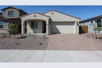 9028 W Georgia Avenue, Glendale, AZ 85305 - Photo 1