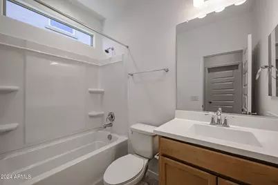 9028 W Georgia Avenue, Glendale, AZ 85305 - Photo 17