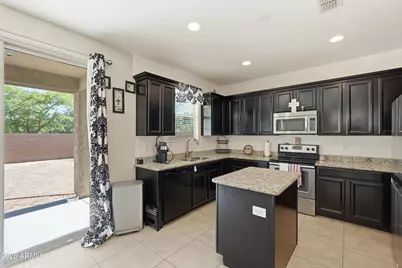119 E Chelsea Lane, Gilbert, AZ 85295 - Photo 9