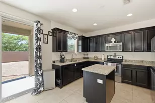 119 E Chelsea Ln, Gilbert, AZ 85295 - Photo 9