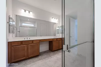 8752 W Medlock Drive, Glendale, AZ 85305 - Photo 23