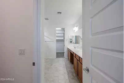 8752 W Medlock Drive, Glendale, AZ 85305 - Photo 21