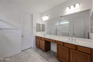 8752 W Medlock Dr, Glendale, AZ 85305 - Photo 25