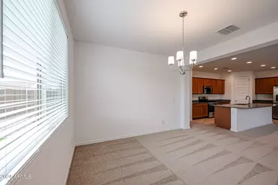 8752 W Medlock Drive, Glendale, AZ 85305 - Photo 11